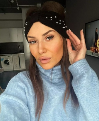 Алина