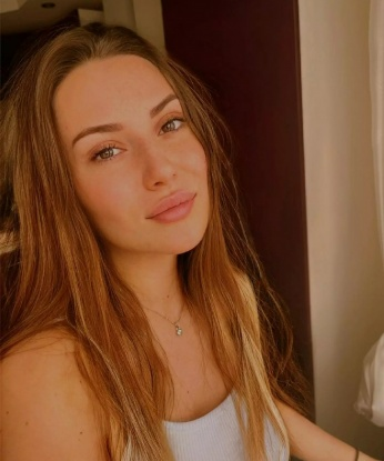 Алина
